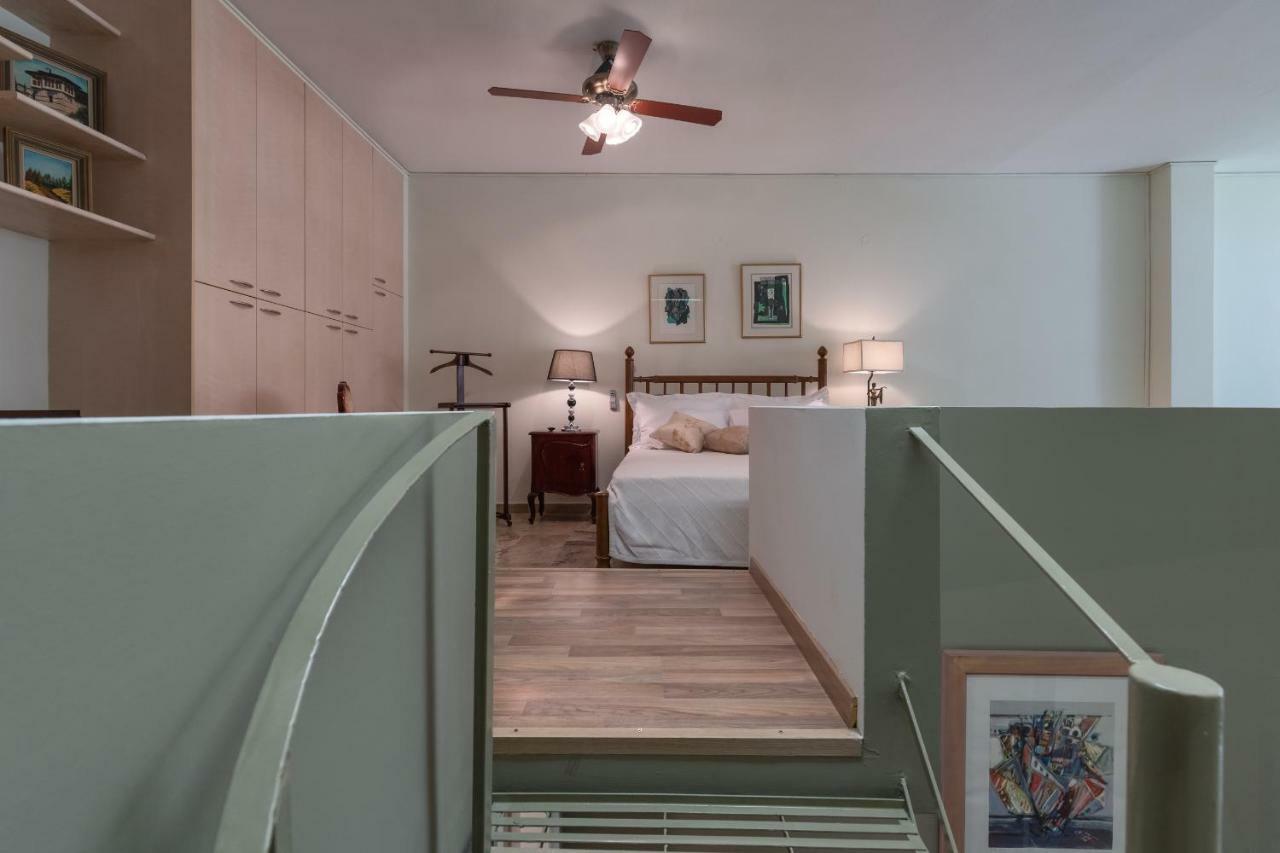 Appartamento Acropolis Koukaki Loft Private Garden Atene Esterno foto