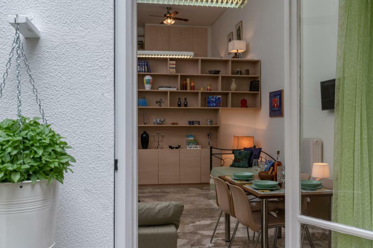 Appartamento Acropolis Koukaki Loft Private Garden Atene Esterno foto