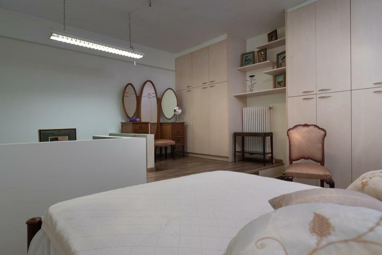 Appartamento Acropolis Koukaki Loft Private Garden Atene Esterno foto