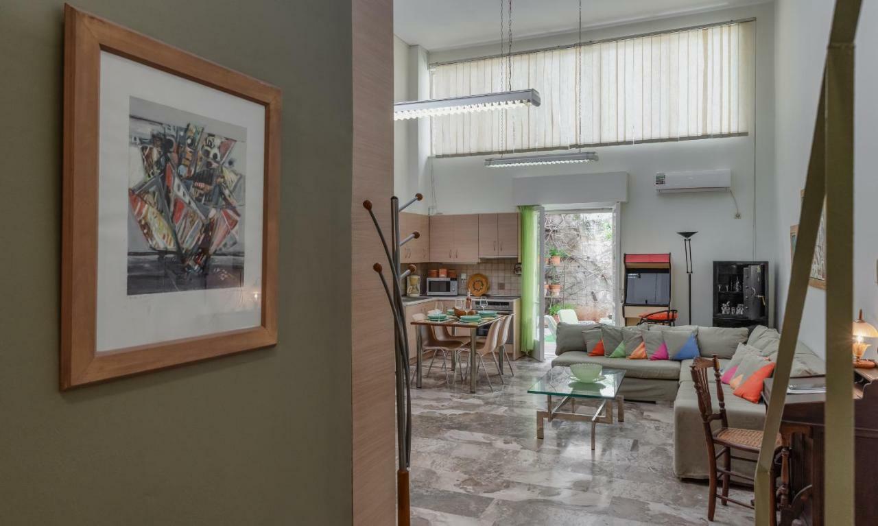 Appartamento Acropolis Koukaki Loft Private Garden Atene Esterno foto