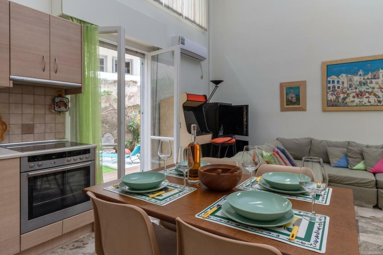 Appartamento Acropolis Koukaki Loft Private Garden Atene Esterno foto